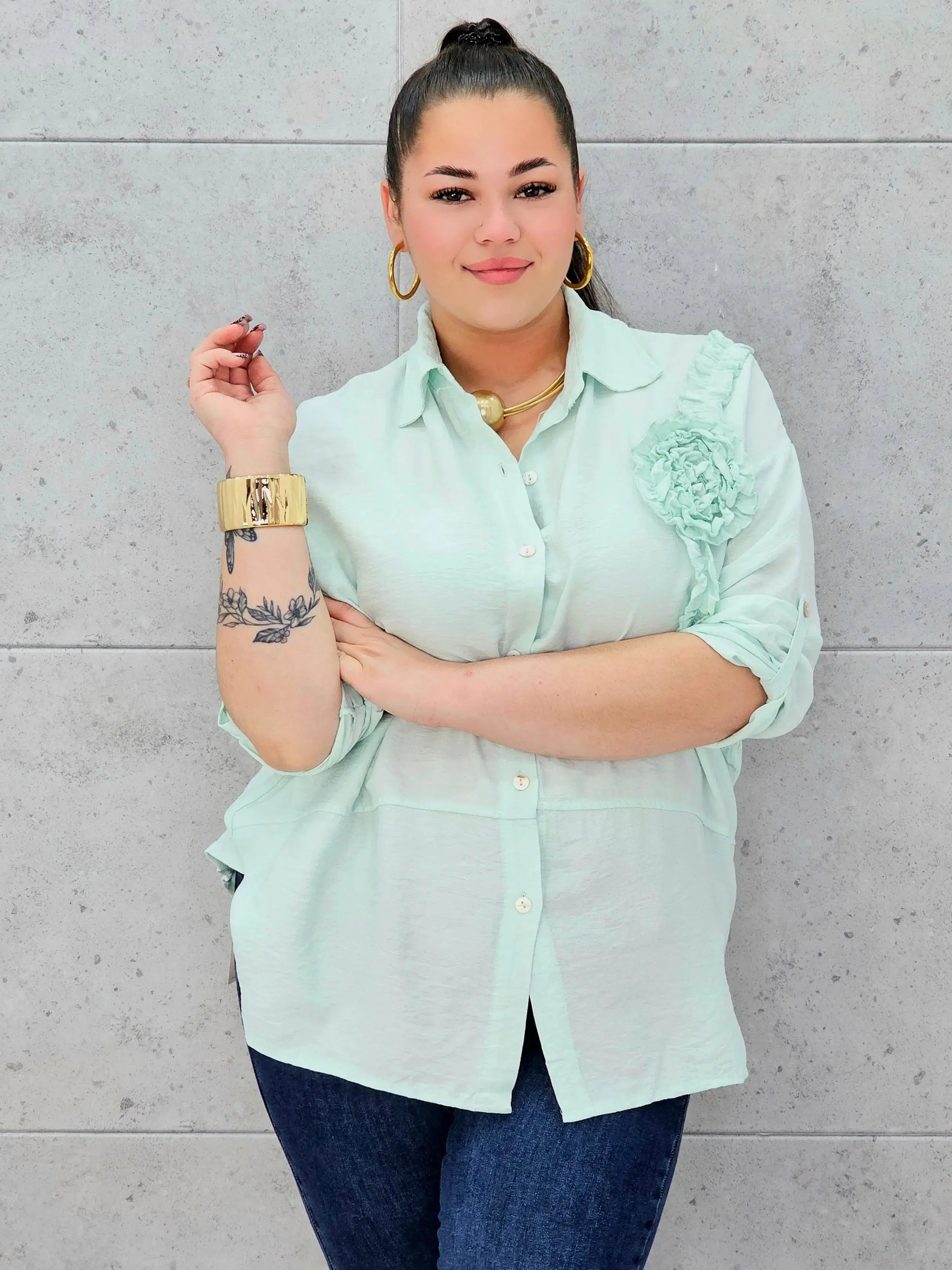 Koszula plus size z aplikacją kwiatową – stylowa koszula XXL Stylowa XL