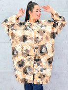 Koszula plus size z artystycznym printem – styl i wygoda w nowoczesnym wydaniu Stylowa XL