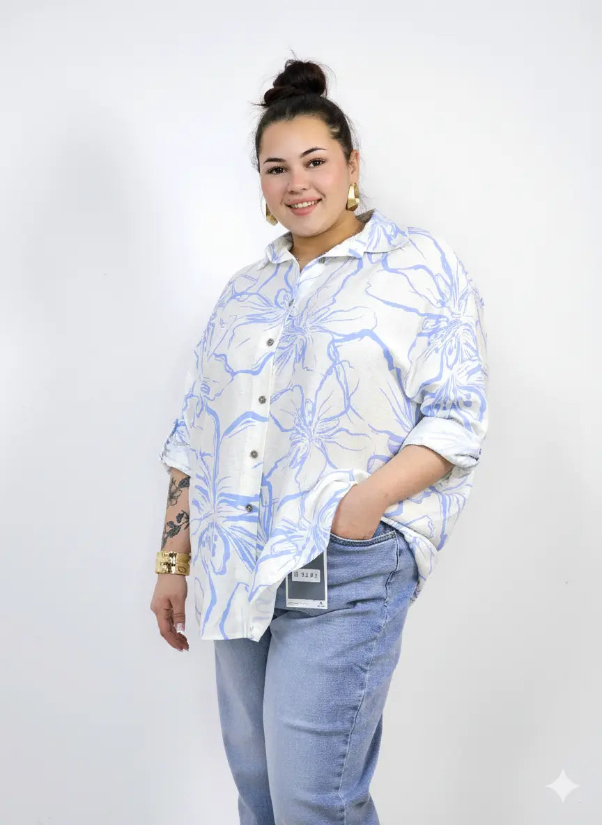 Koszula plus size z kobiecym wzorem i swobodnym fasonem Stylowa XL