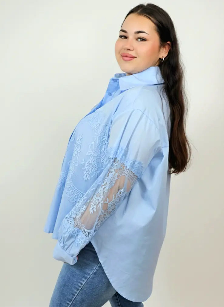 Koszula plus size z koronką – elegancja i szyk dla kobiet XL Stylowa XL