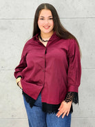 Koszula plus size z koronką– elegancka koszula XXL z koronkowym wykończeniem Stylowa XL