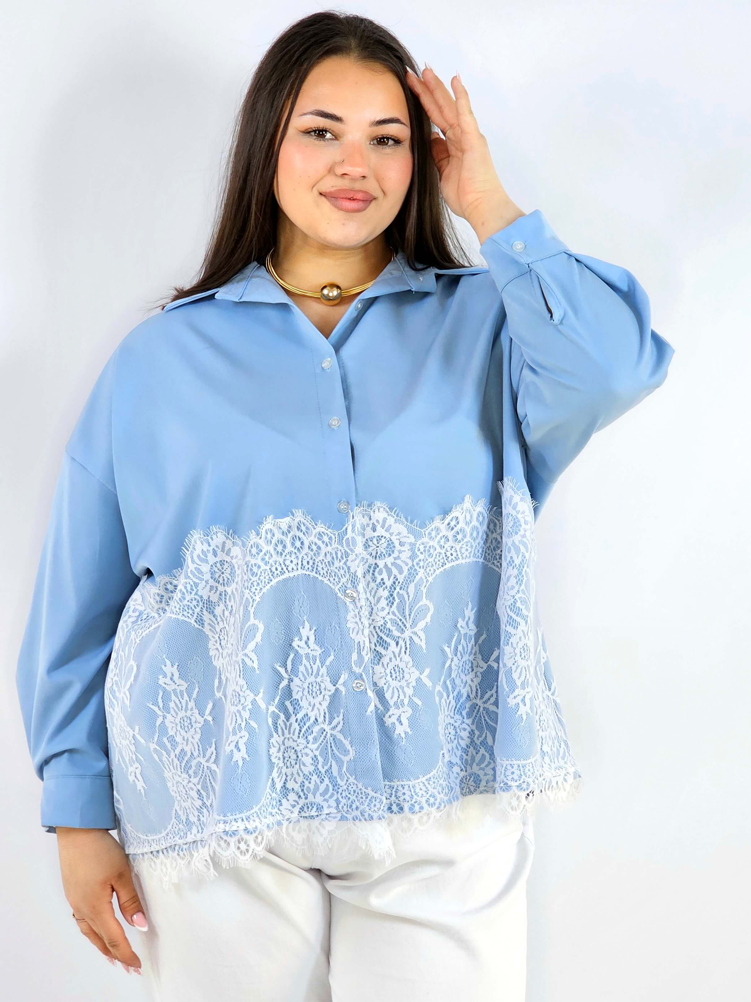 Koszula plus size z koronkowym dołem XXL – elegancki styl Stylowa XL