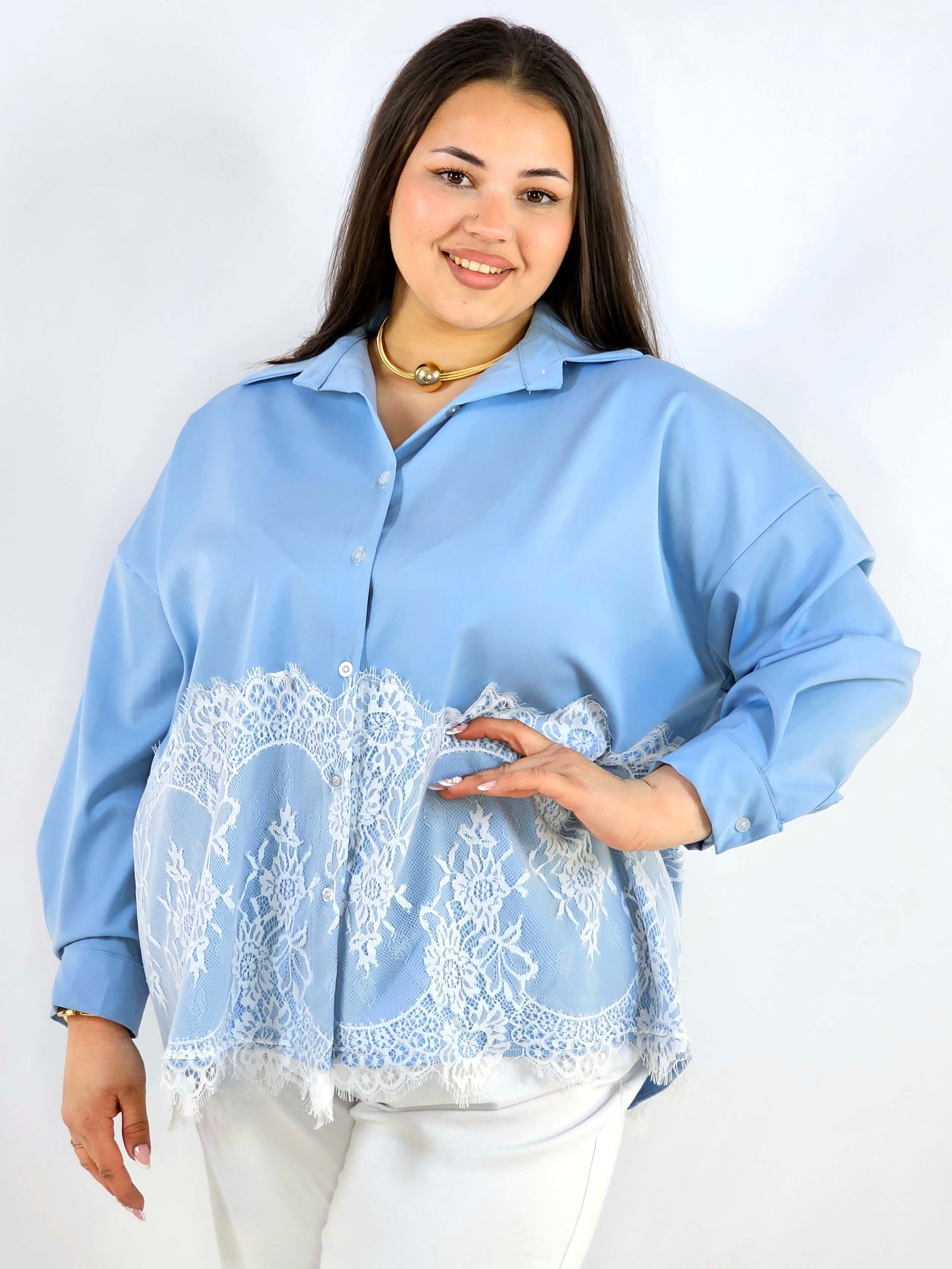 Koszula plus size z koronkowym dołem XXL – elegancki styl Stylowa XL