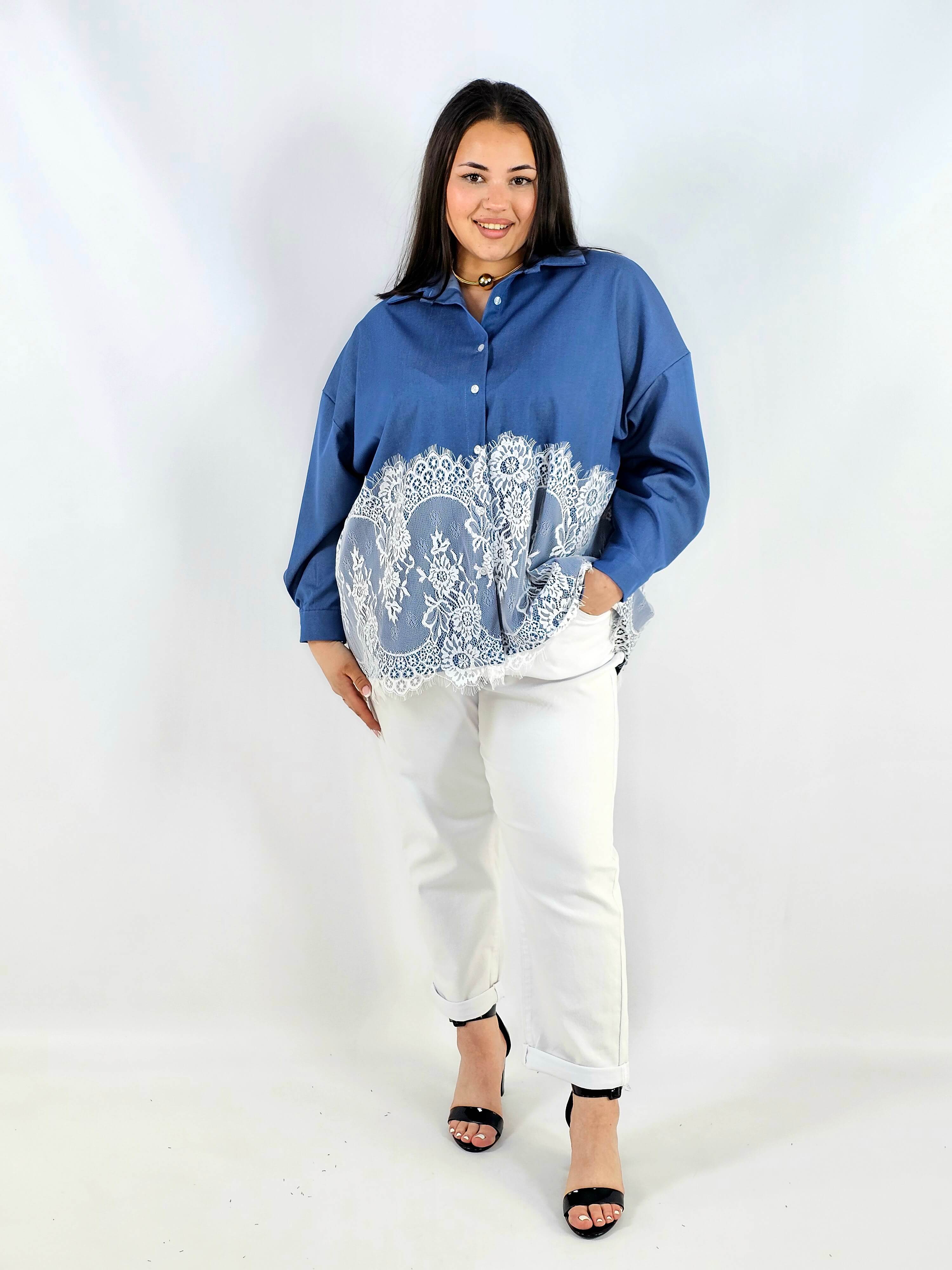 Koszula plus size z koronkowym dołem XXL – elegancki styl Stylowa XL