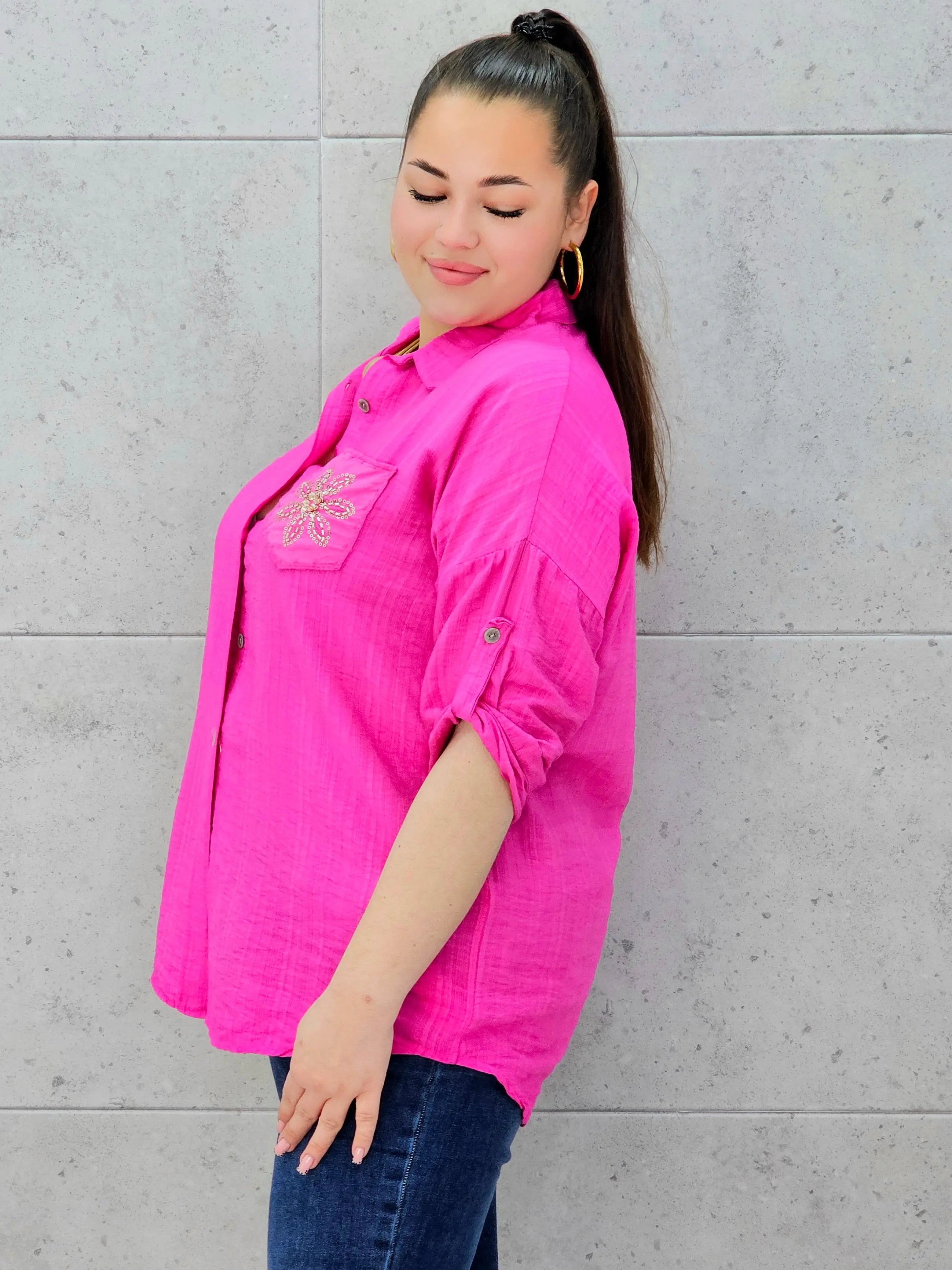 Koszula plus size z ozdobną kieszonką – stylowa i lekka koszula XXL Stylowa XL