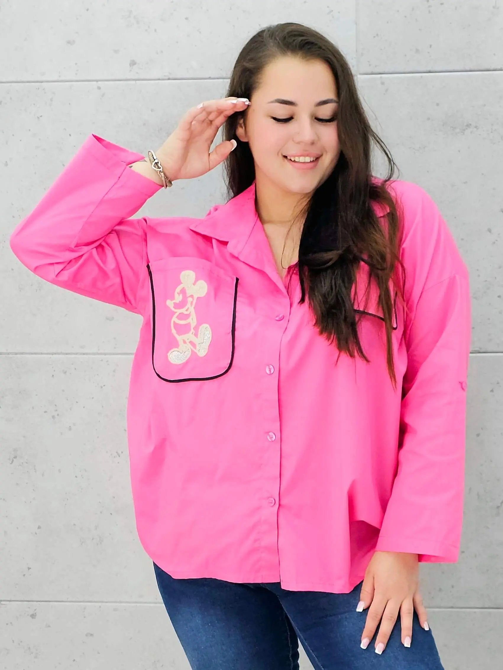 Koszula z kieszenią na przodzie z naszywaną MIKI Stylowa XL