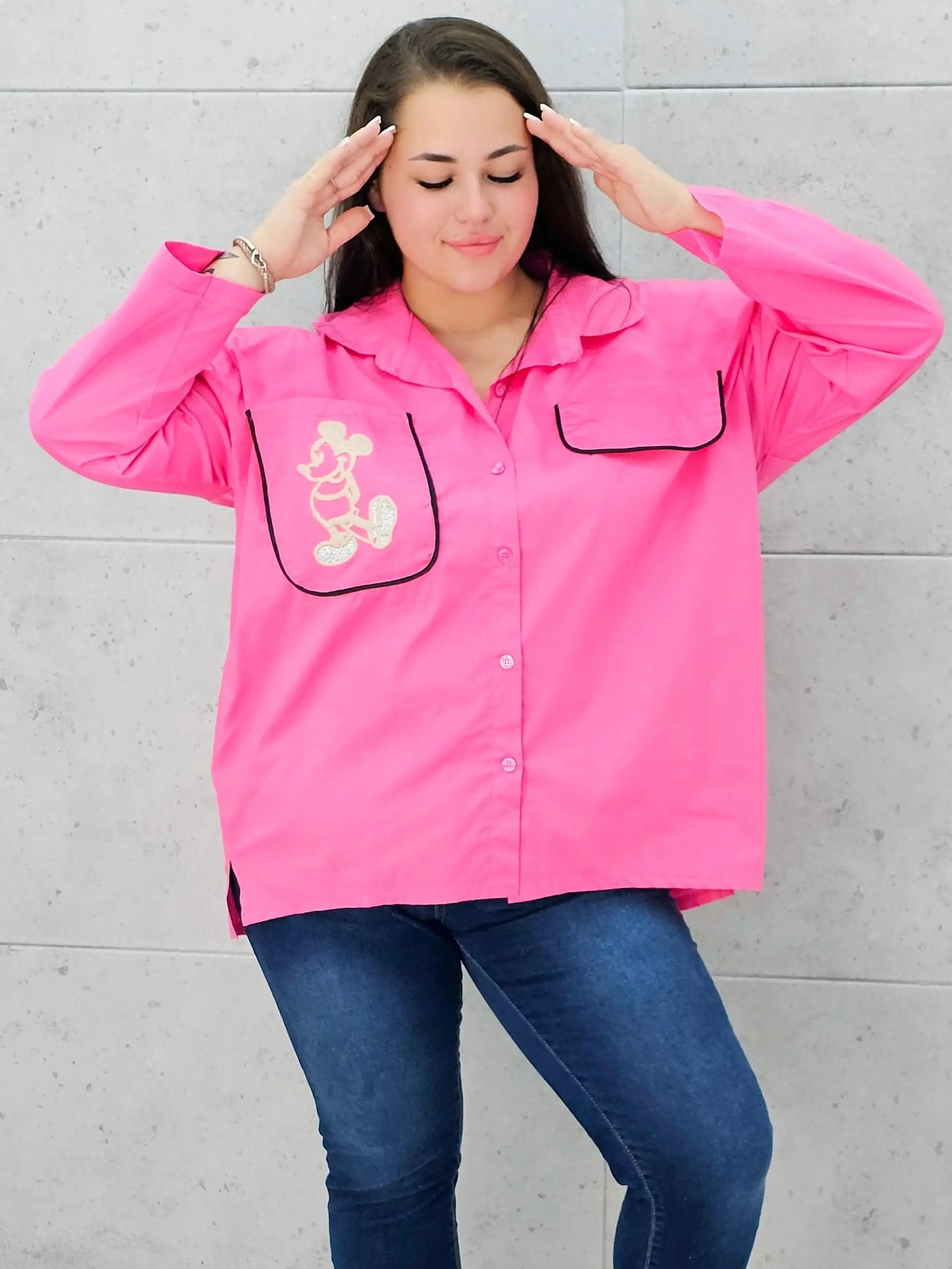 Koszula z kieszenią na przodzie z naszywaną MIKI Stylowa XL