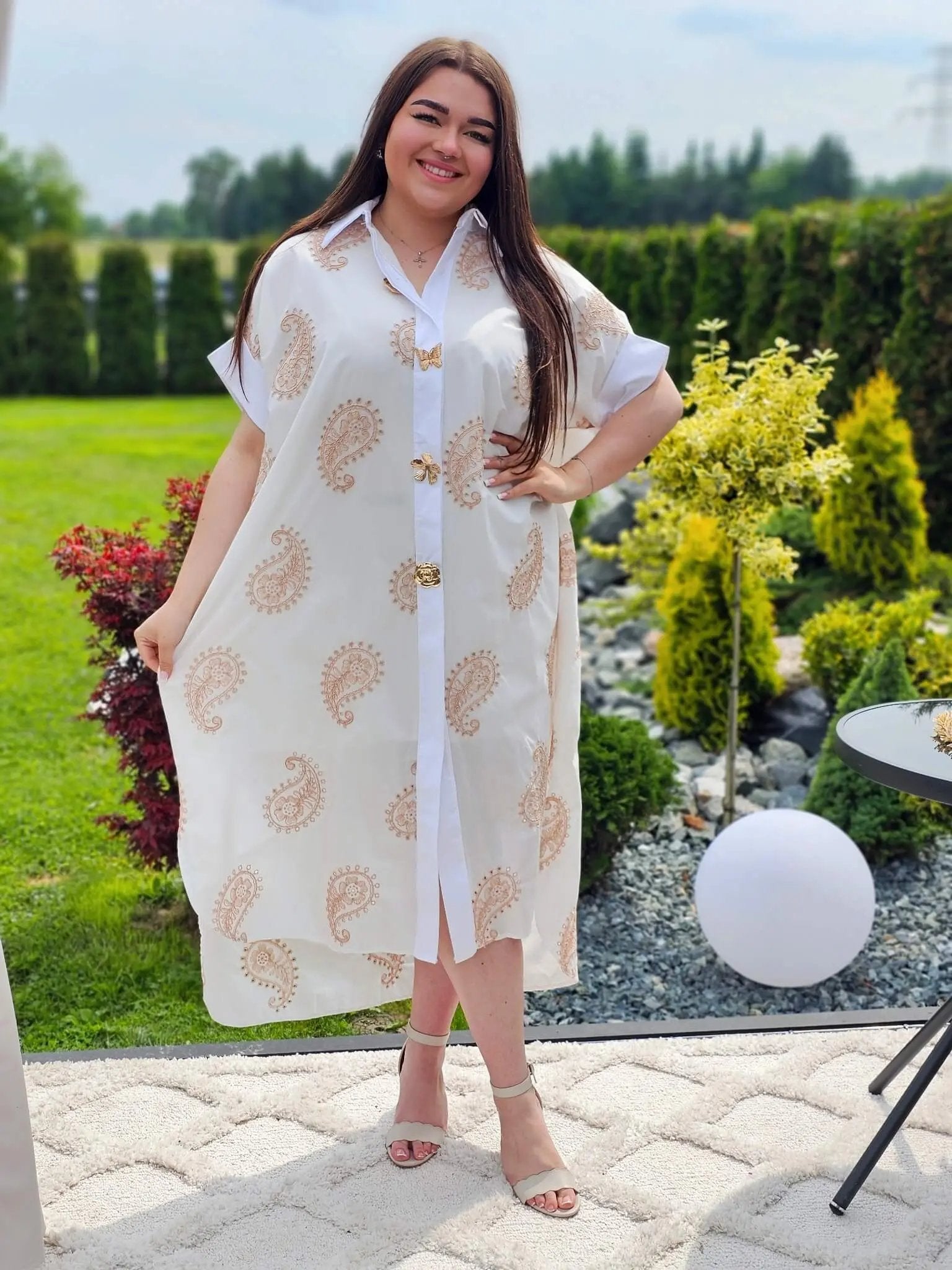 Koszulowa sukienka z bawełny Stylowa XL