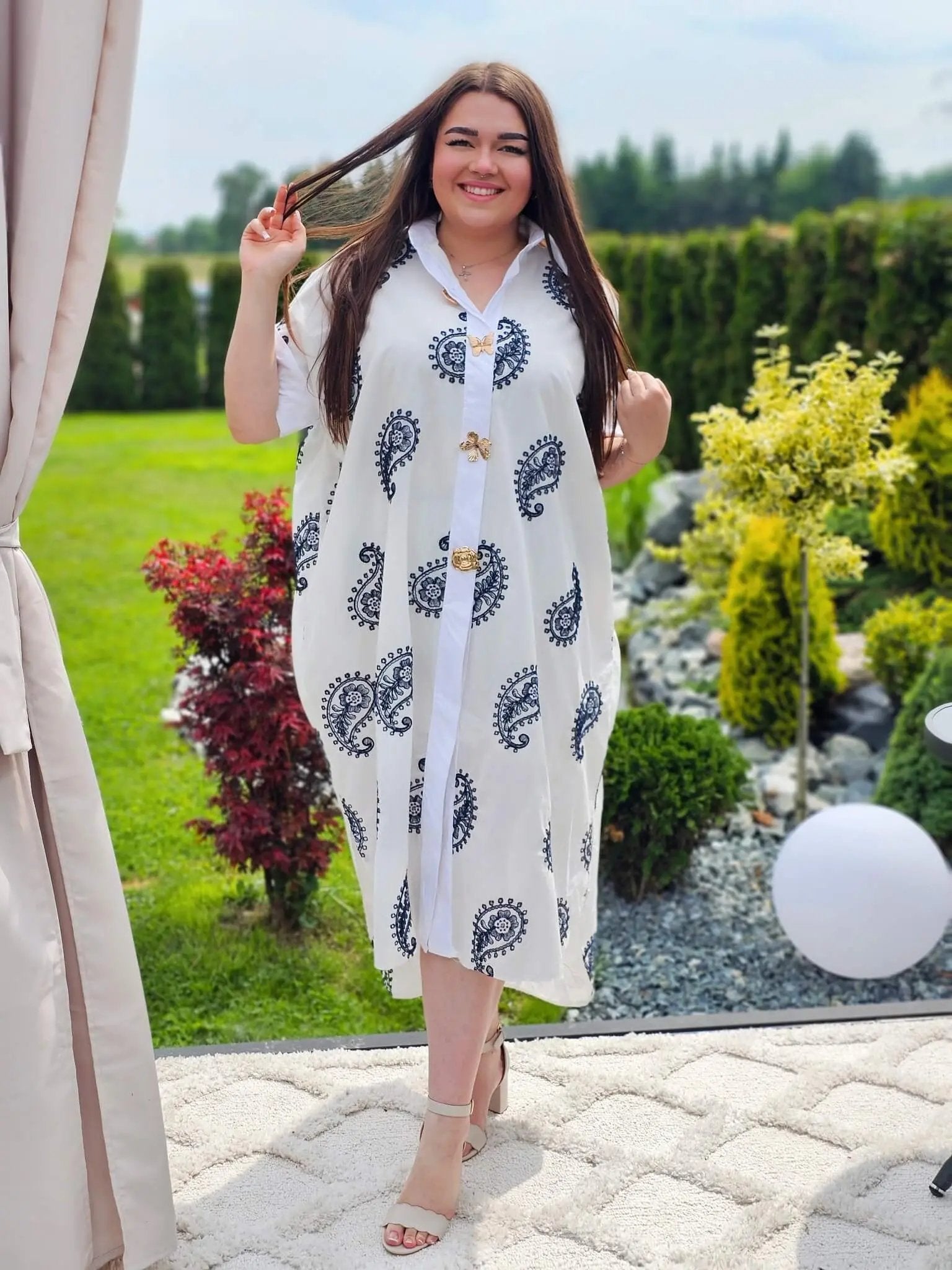 Koszulowa sukienka z bawełny Stylowa XL