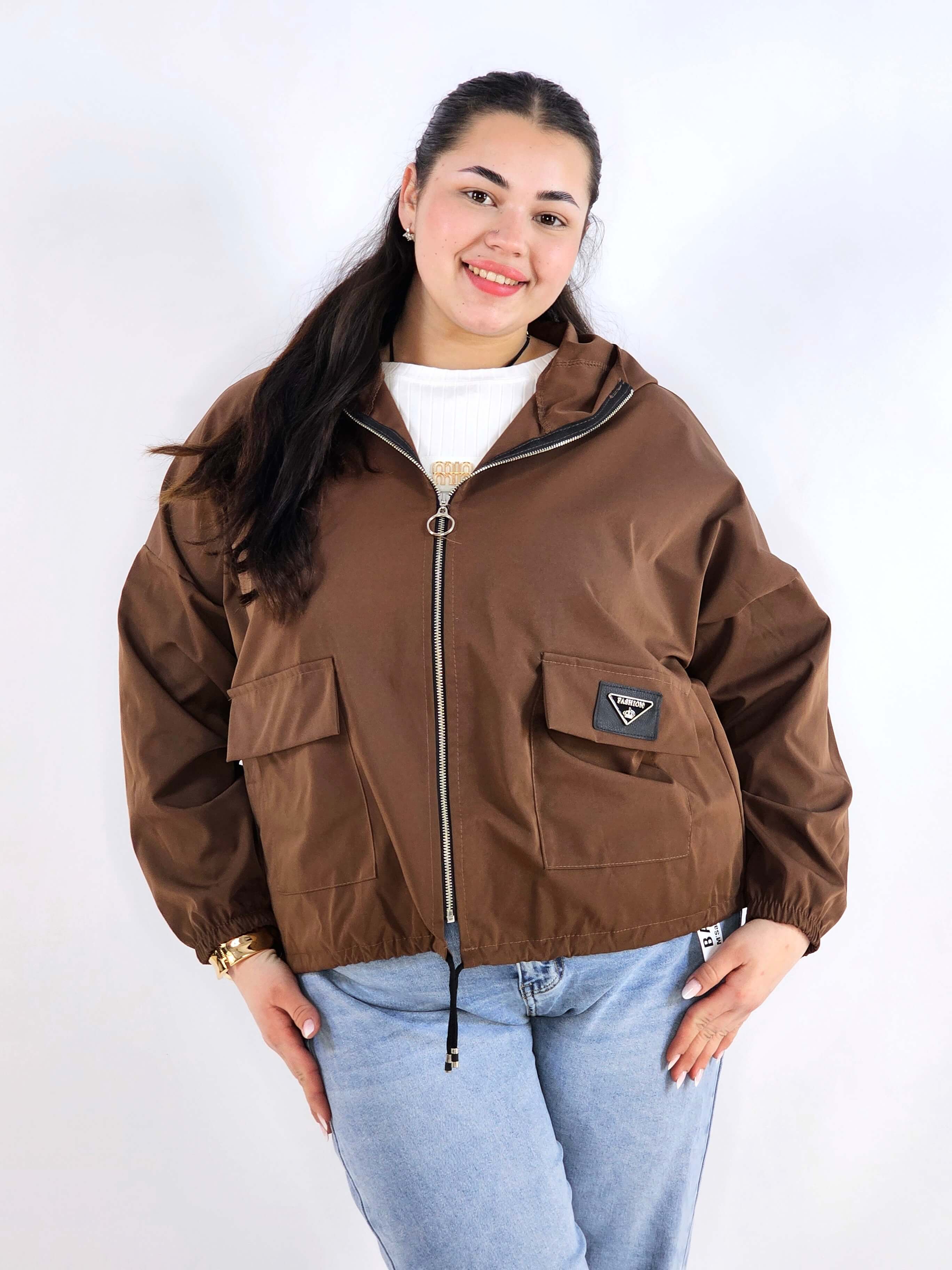 Kurtka damska – lekka, modna i praktyczna propozycja plus size Stylowa XL