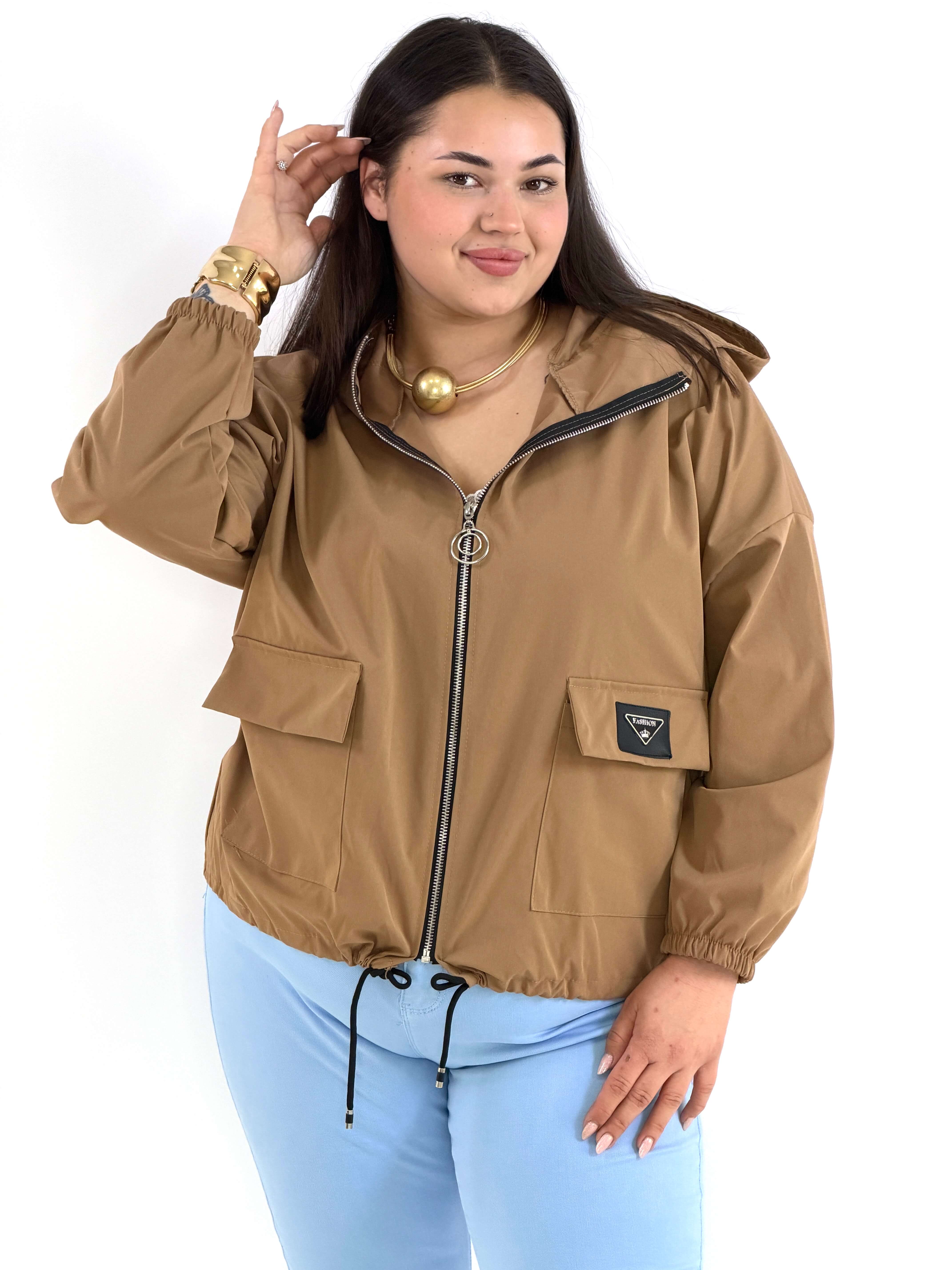 Kurtka damska – lekka, modna i praktyczna propozycja plus size Stylowa XL