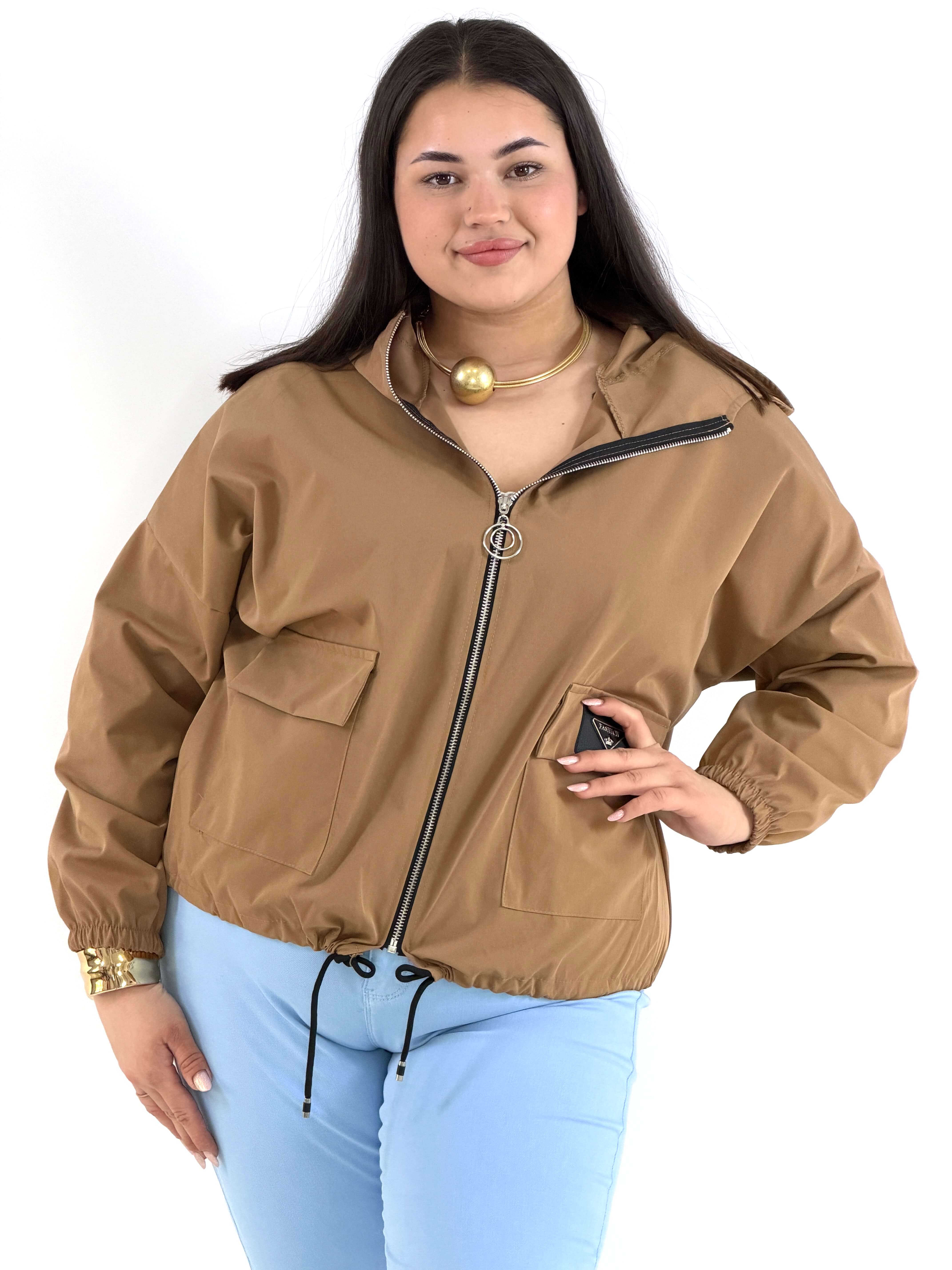 Kurtka damska – lekka, modna i praktyczna propozycja plus size Stylowa XL