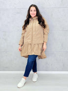 Kurtka damska parka plus size – asymetryczna lekkość i nowoczesny styl plus size Stylowa XL