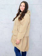 Kurtka damska parka plus size – asymetryczna lekkość i nowoczesny styl plus size Stylowa XL