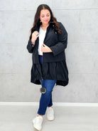 Kurtka damska parka plus size – asymetryczna lekkość i nowoczesny styl plus size Stylowa XL