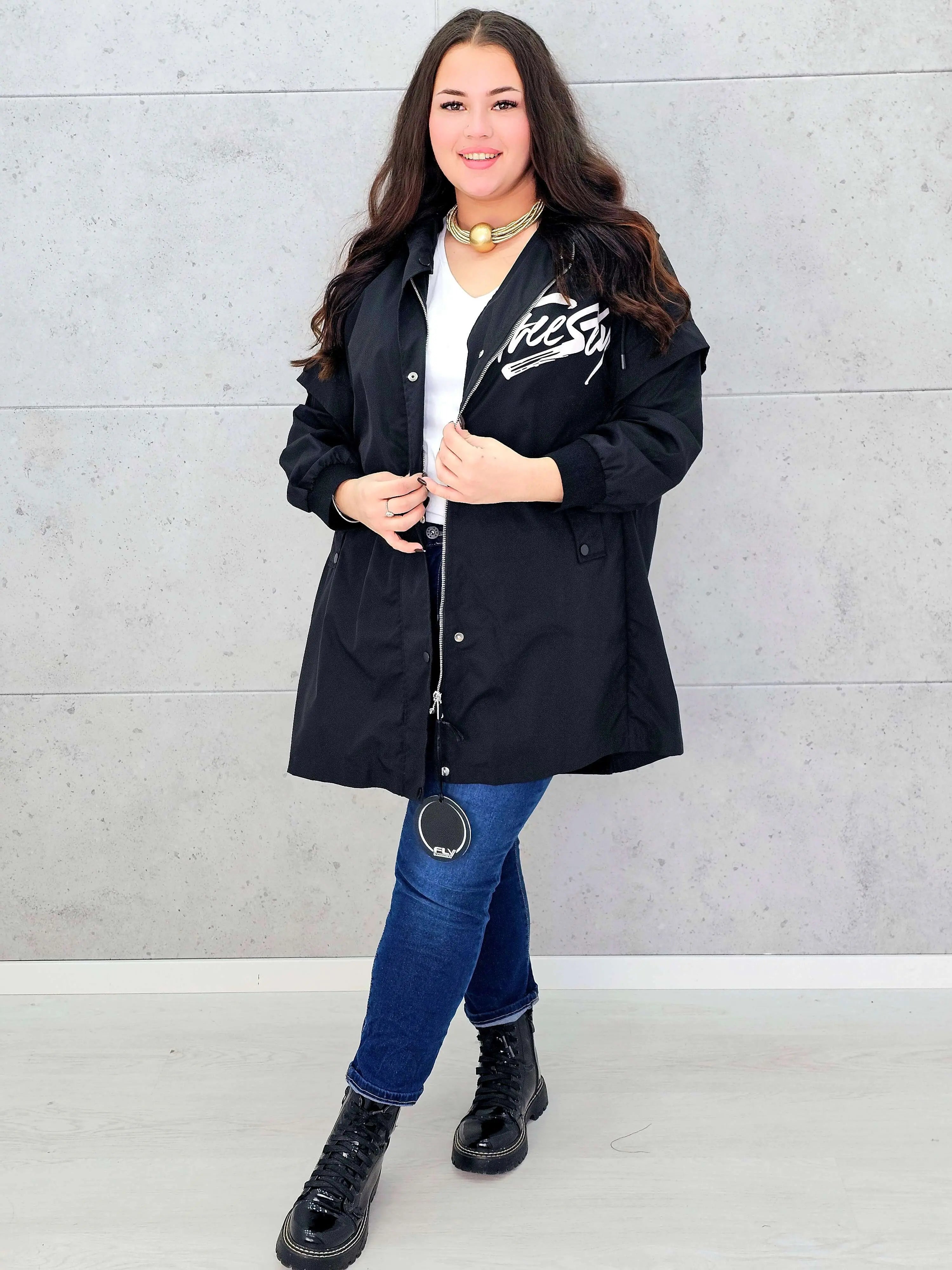 Kurtka damska z nadrukiem freestyle XXL – modny miejski styl w wersji plus size Stylowa XL