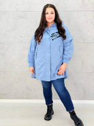 Kurtka damska z nadrukiem freestyle XXL – modny miejski styl w wersji plus size Stylowa XL