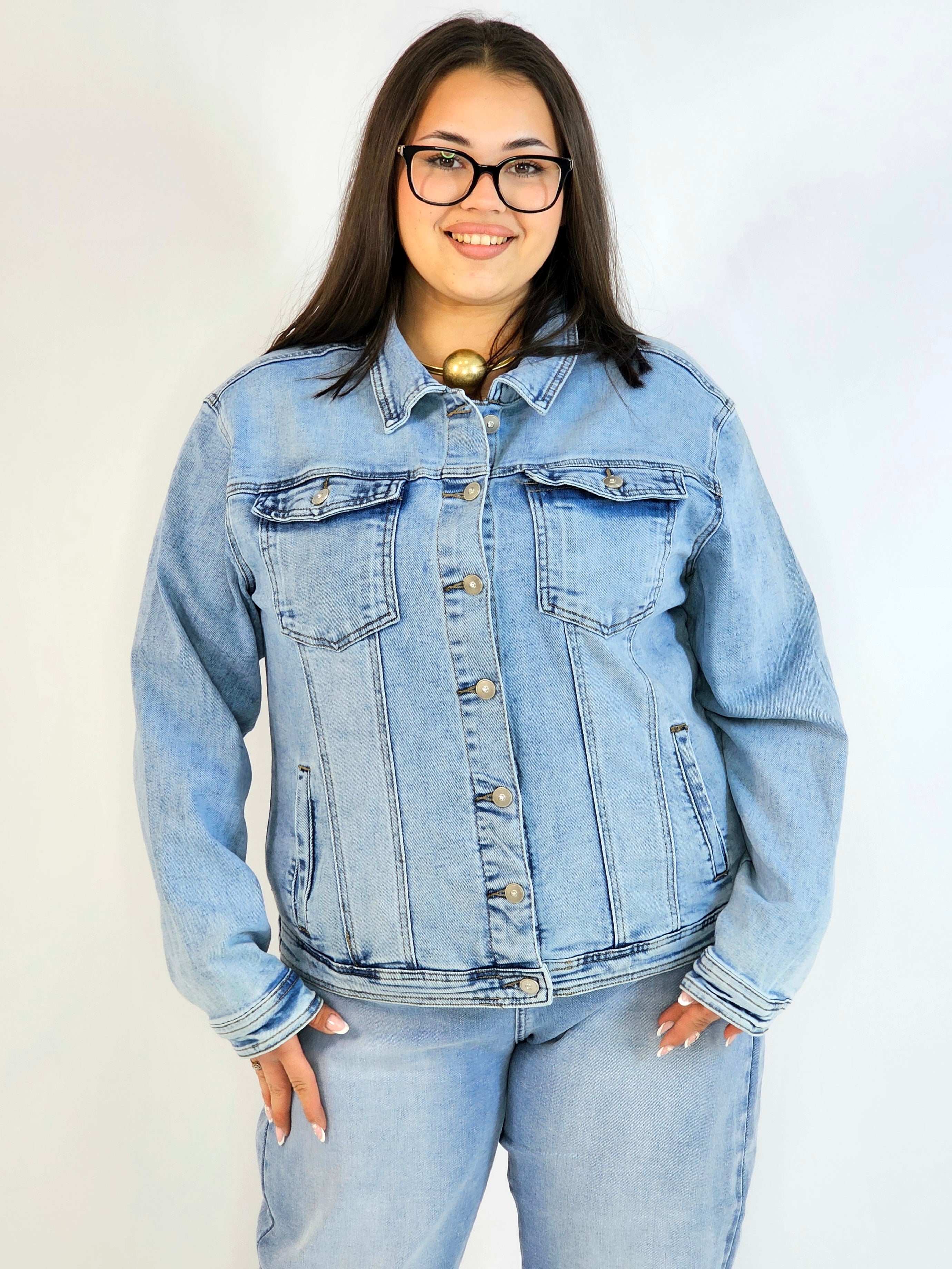 Kurtka jeansowa plus size – klasyczna katana jeansowa damska Stylowa XL