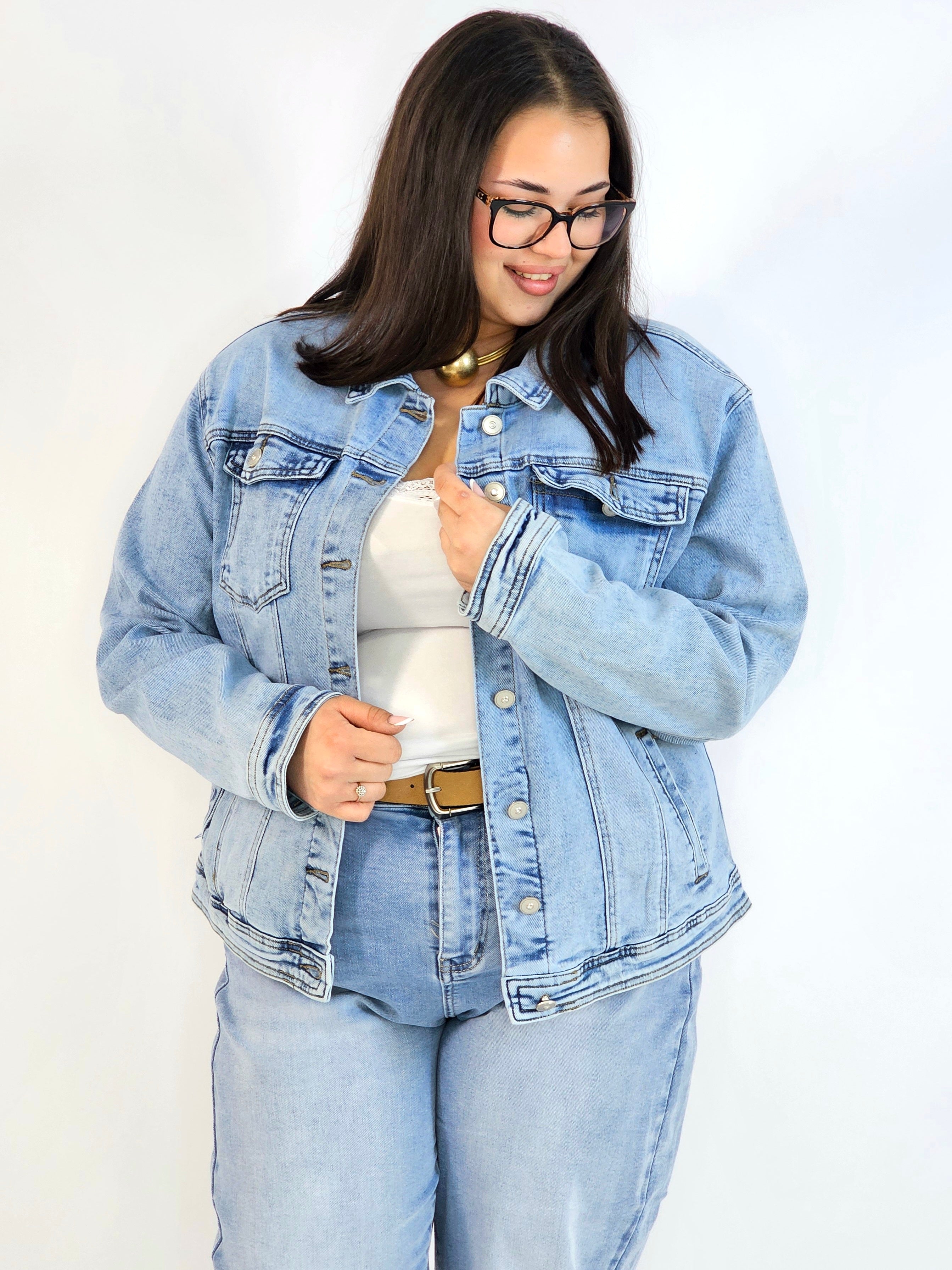 Kurtka jeansowa plus size – klasyczna katana jeansowa damska Stylowa XL