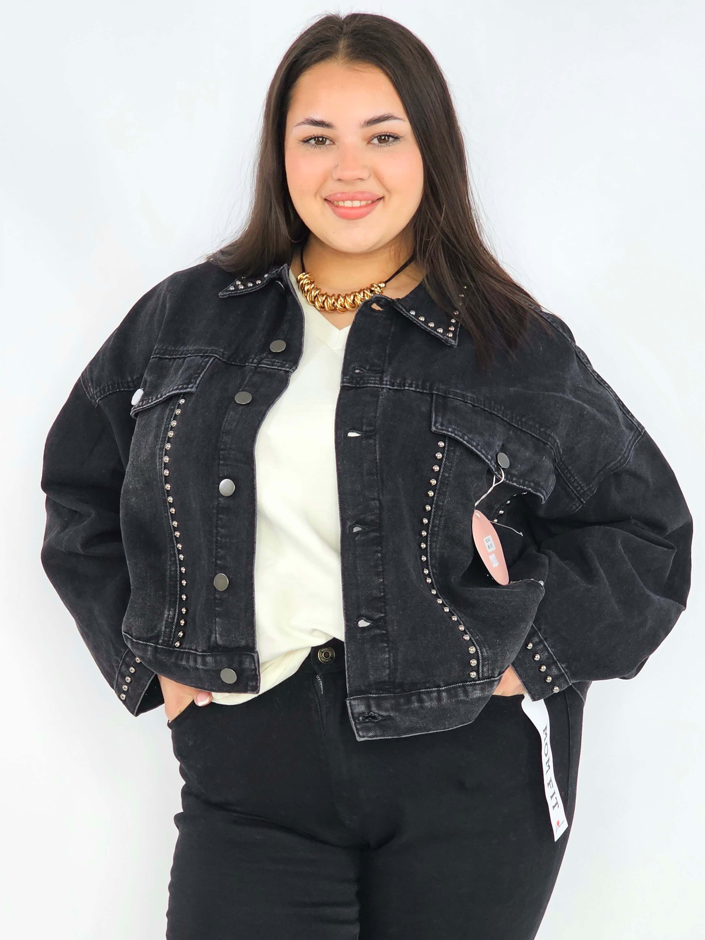 Kurtka plus size XXL z ćwiekami – czarna, modna i wyrazista Stylowa XL