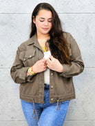 Kurtka plus size – styl i wygoda na co dzień w Stylowa XL Stylowa XL