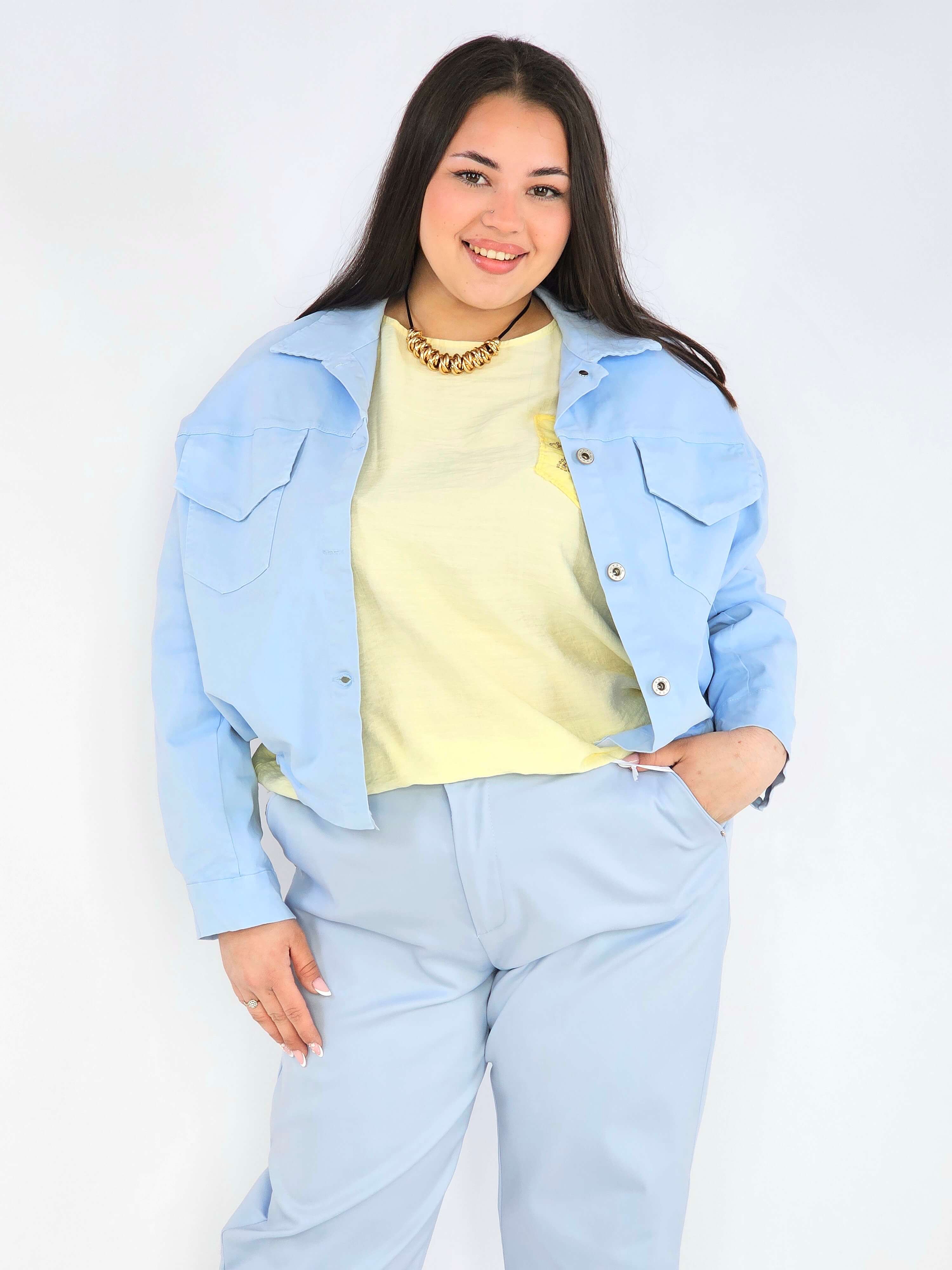 Kurtka plus size – wygodna i modna kurtka dla kobiet XXL Stylowa XL