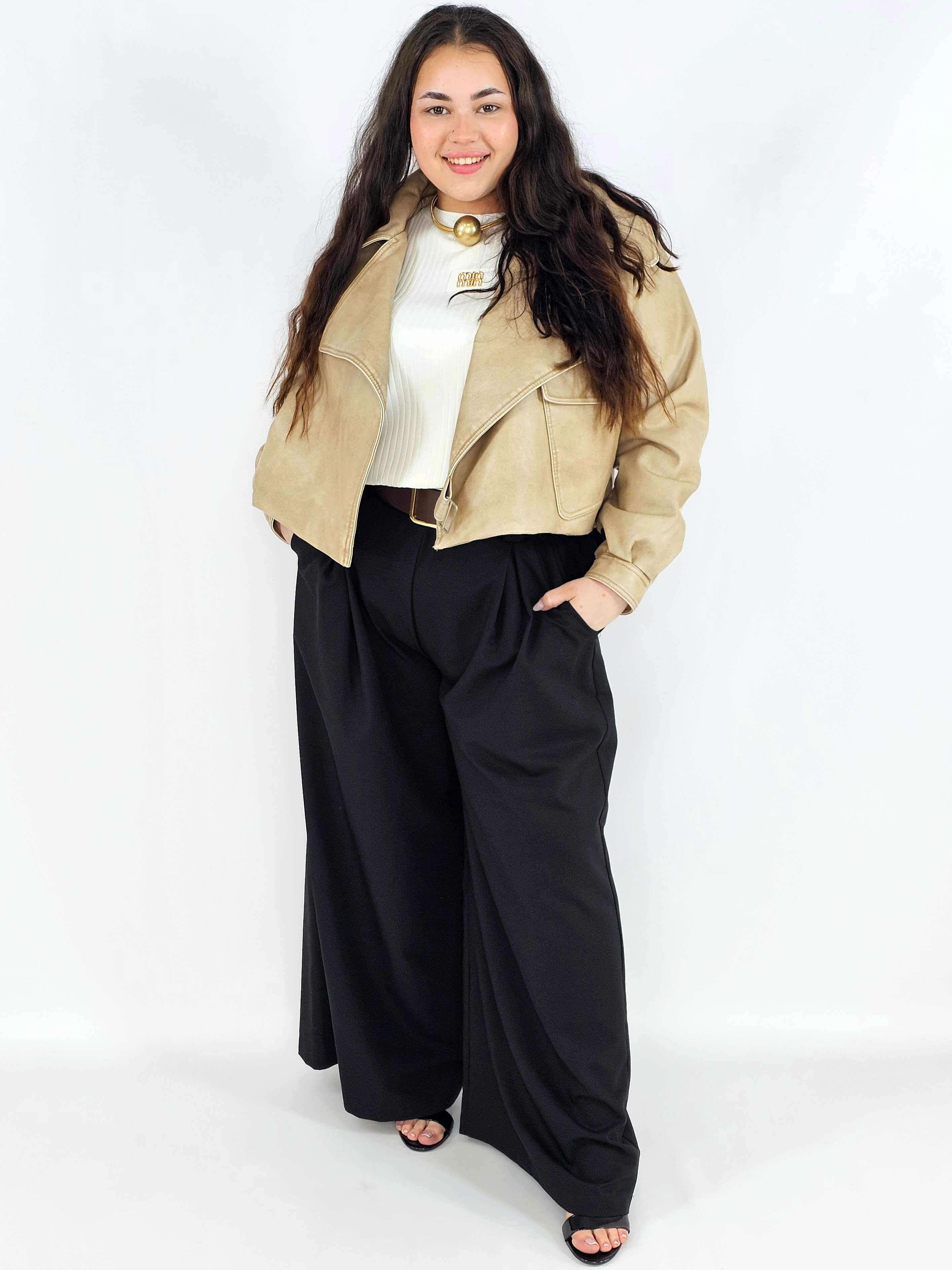 Kurtka plus size beżowa ramoneska – krótka kurtka XXL Stylowa XL