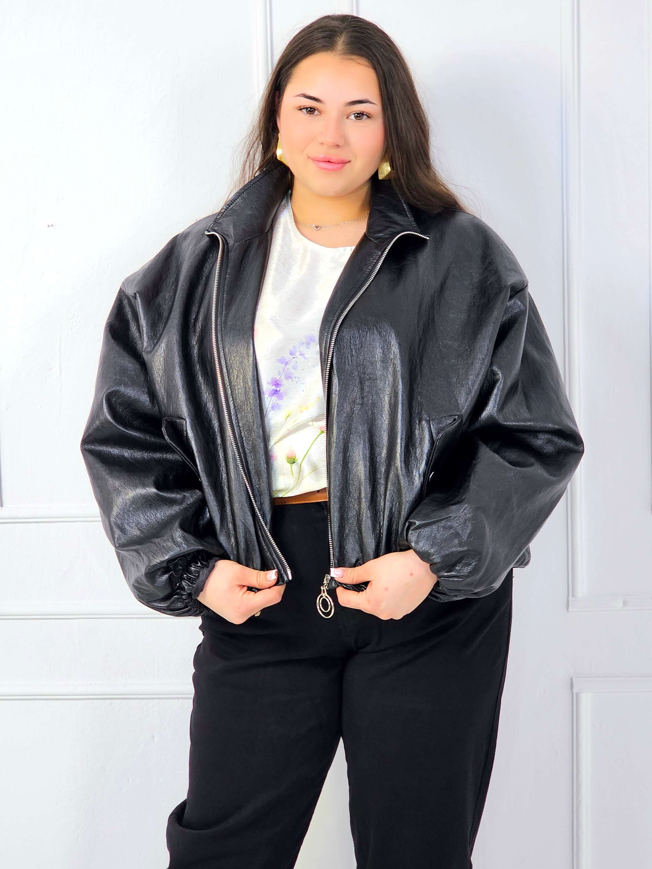 Kurtka plus size bomberka o luźnym kroju z suwakiem Stylowa XL