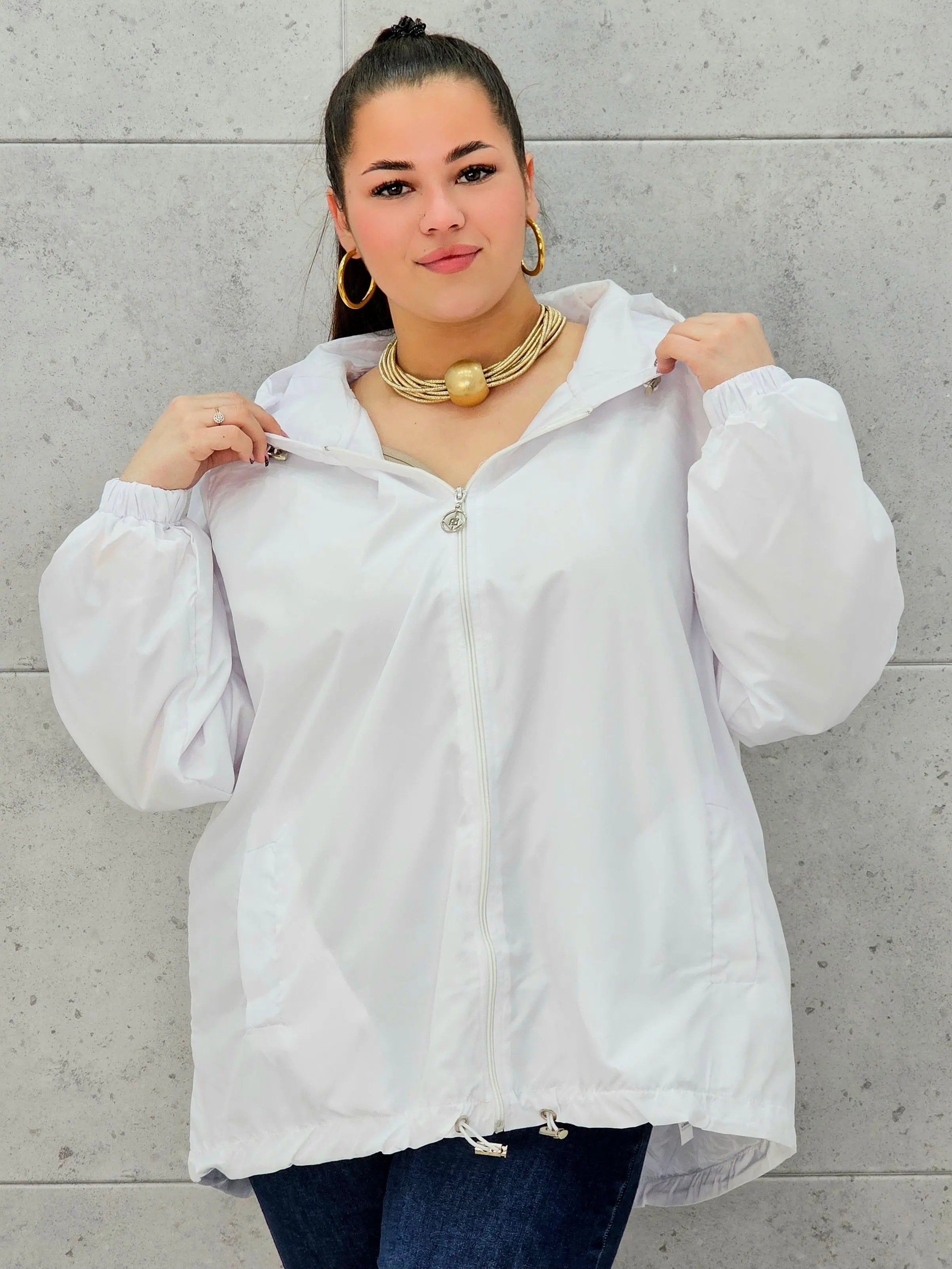 Kurtka plus size lekka na zamek – idealna na wiosnę i lato w Stylowa XL Stylowa XL