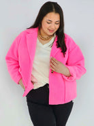Kurtka plus size o krótkim kroju z kołnierzem i kieszeniami Stylowa XL