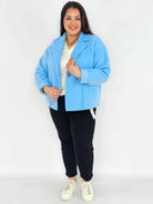 Kurtka plus size o krótkim kroju z kołnierzem i kieszeniami Stylowa XL