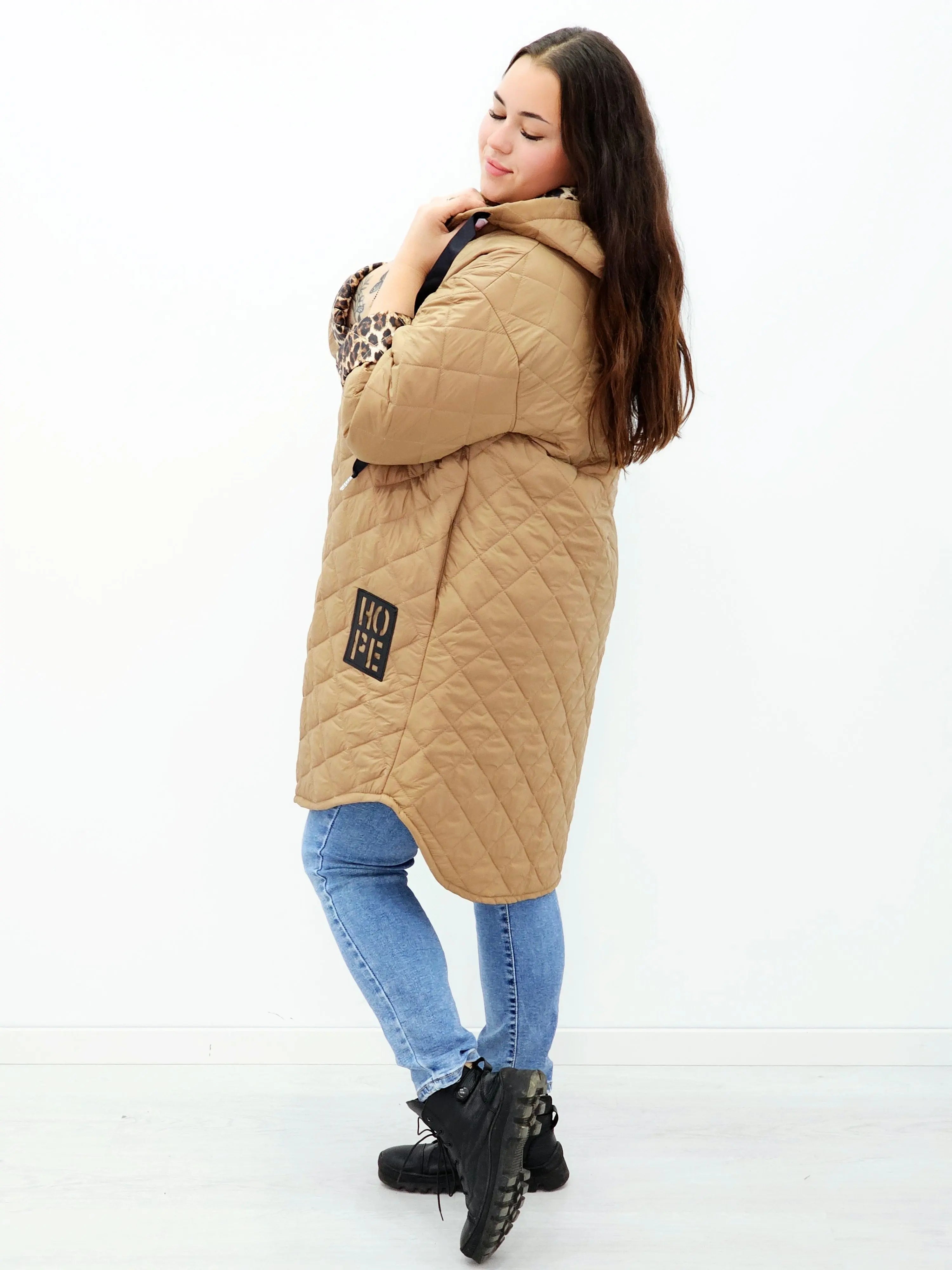 Kurtka plus size pikowana – lekka, modna i idealna na chłodne dni Stylowa XL