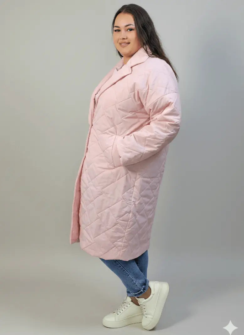Kurtka plus size pikowana z dłuższym fasonem i kieszeniami Stylowa XL