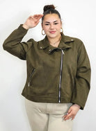 Kurtka plus size z eko-zamszu na zamek z kieszeniami Stylowa XL
