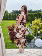 Letni kombinezon z kopertowym dekoltem Stylowa XL