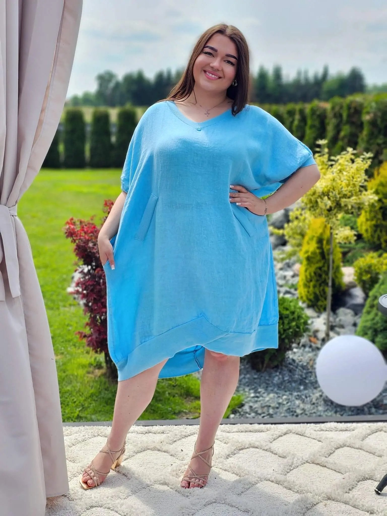 Lniana sukienka oversize z kieszeniami w kilku kolorach Stylowa XL