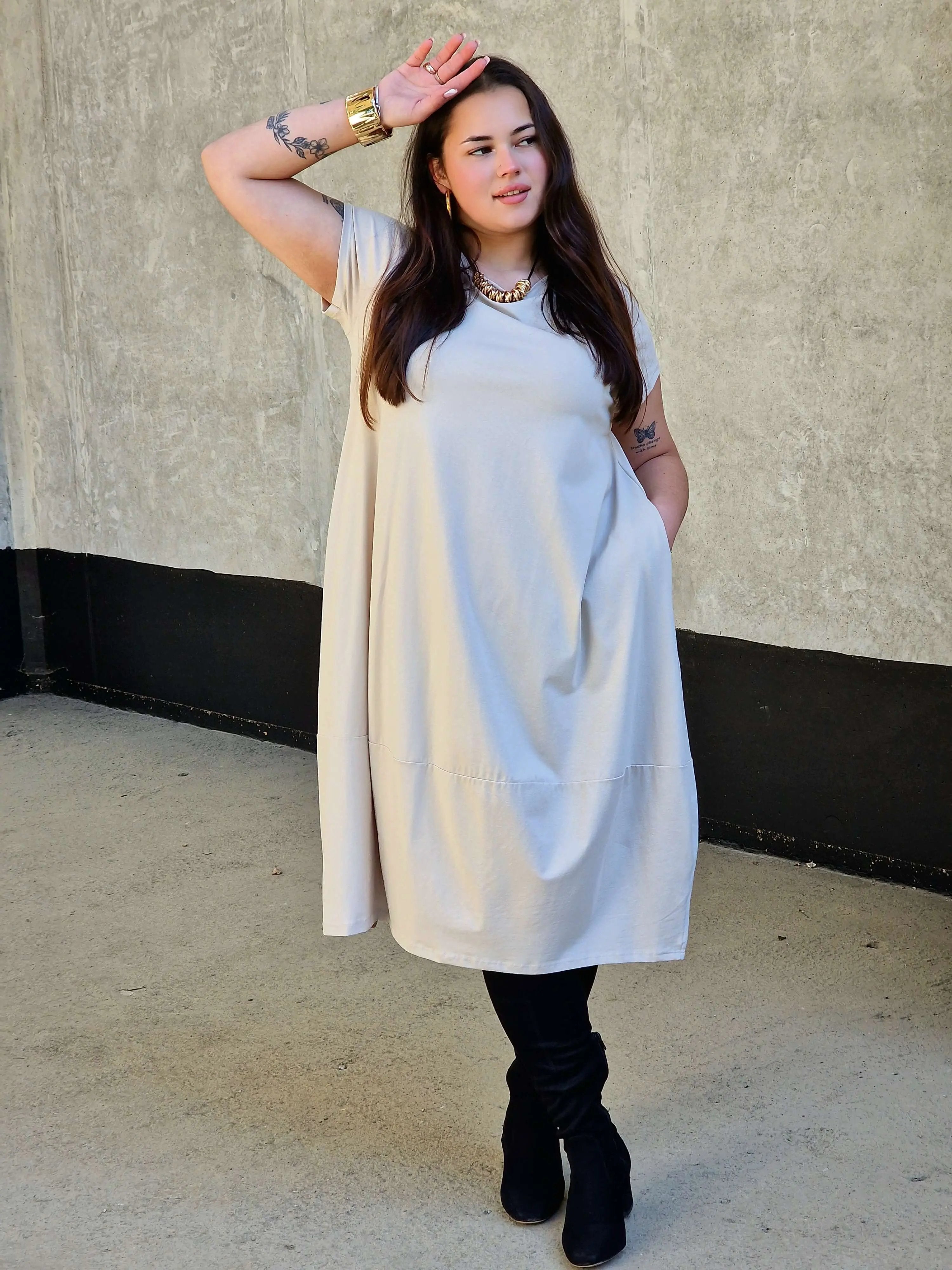 Luźna sukienka bawełniana z kieszeniami Stylowa XL