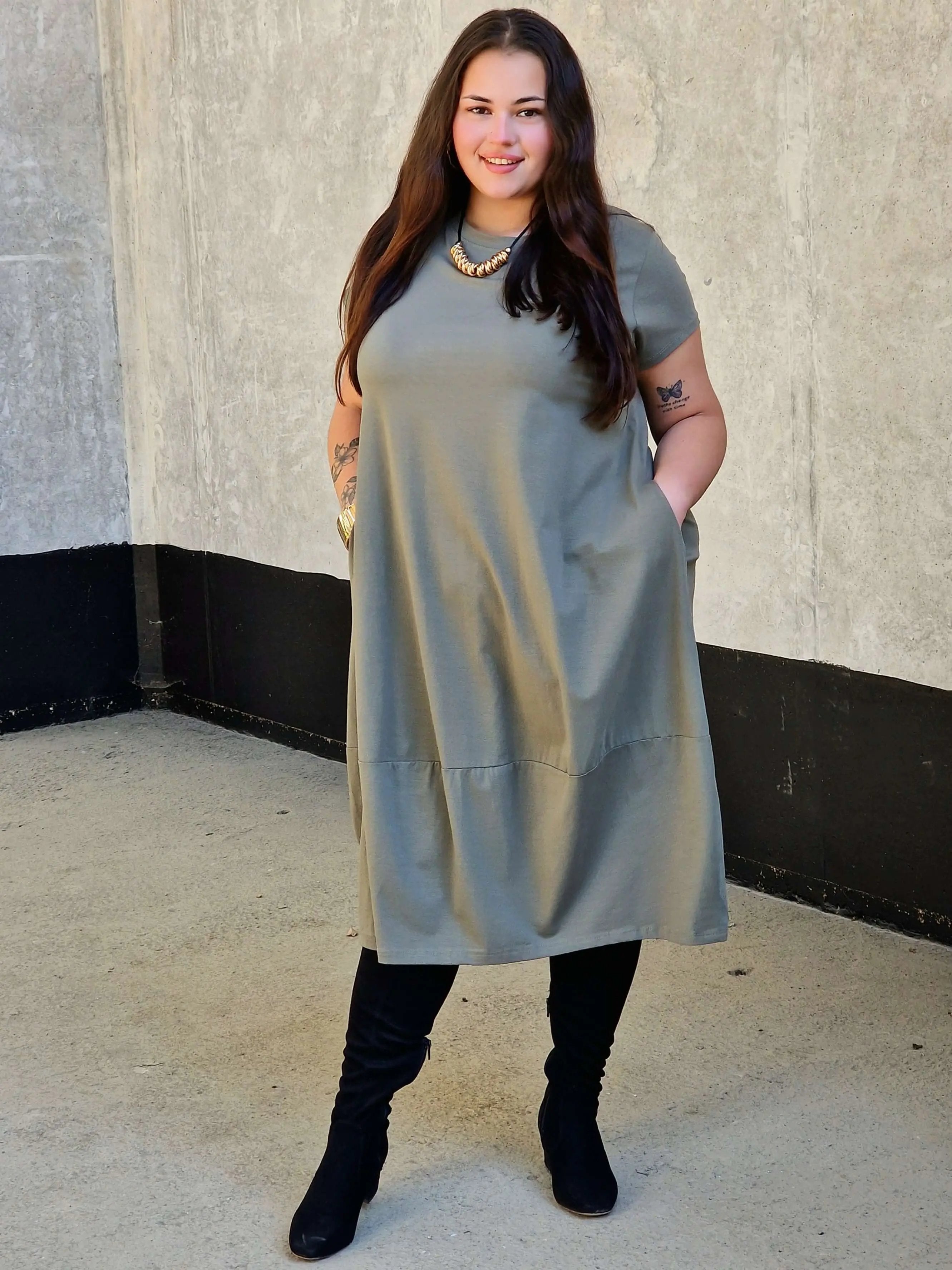 Luźna sukienka bawełniana z kieszeniami Stylowa XL