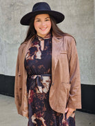 Marynarka oversize plus size – nowoczesna elegancja i komfort w jednym Stylowa XL