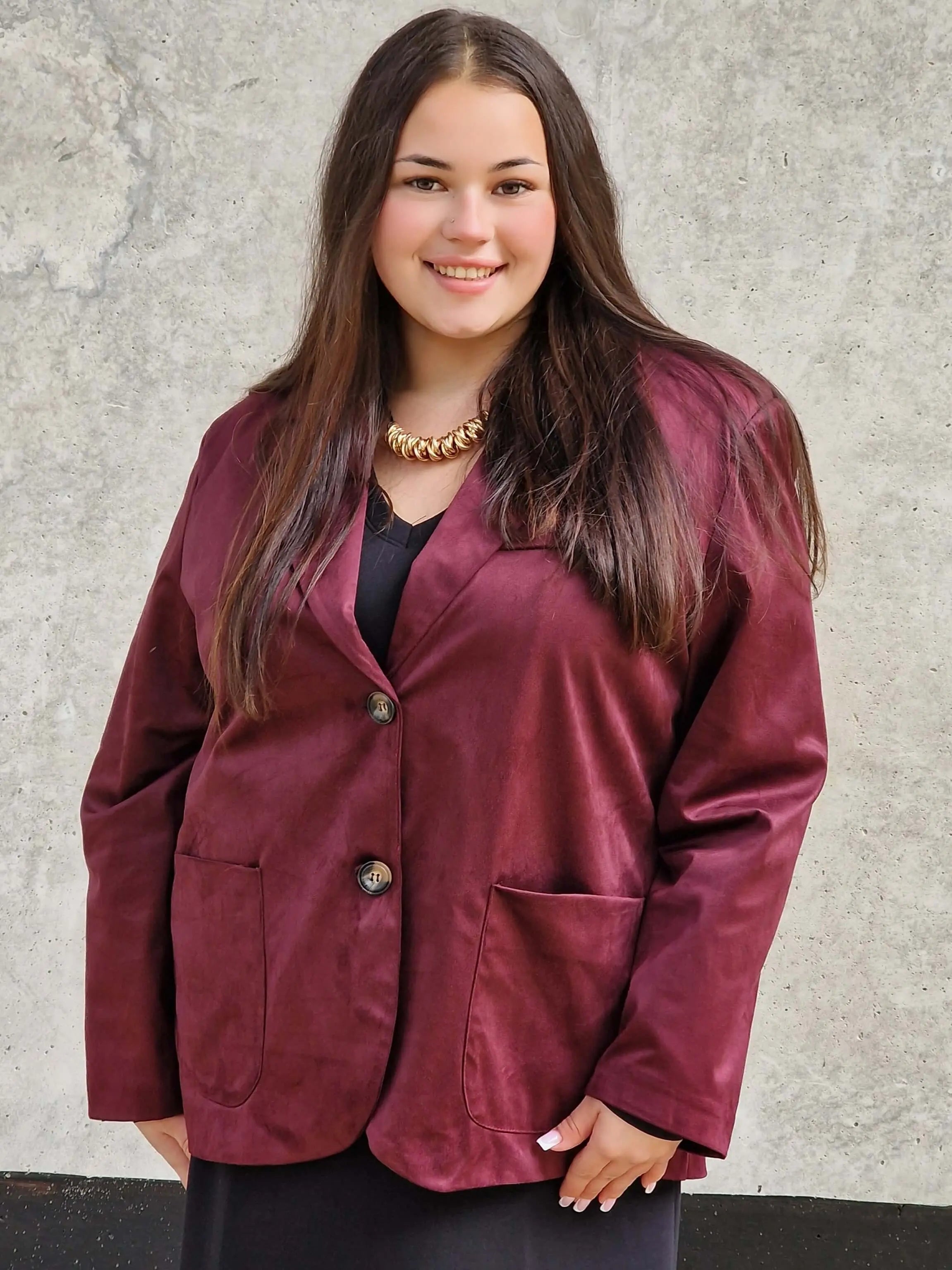 Marynarka oversize plus size – nowoczesna elegancja i komfort w jednym Stylowa XL