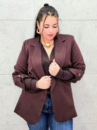 Marynarka plus size – elegancja, która pasuje do każdej stylizacji. Stylowa XL