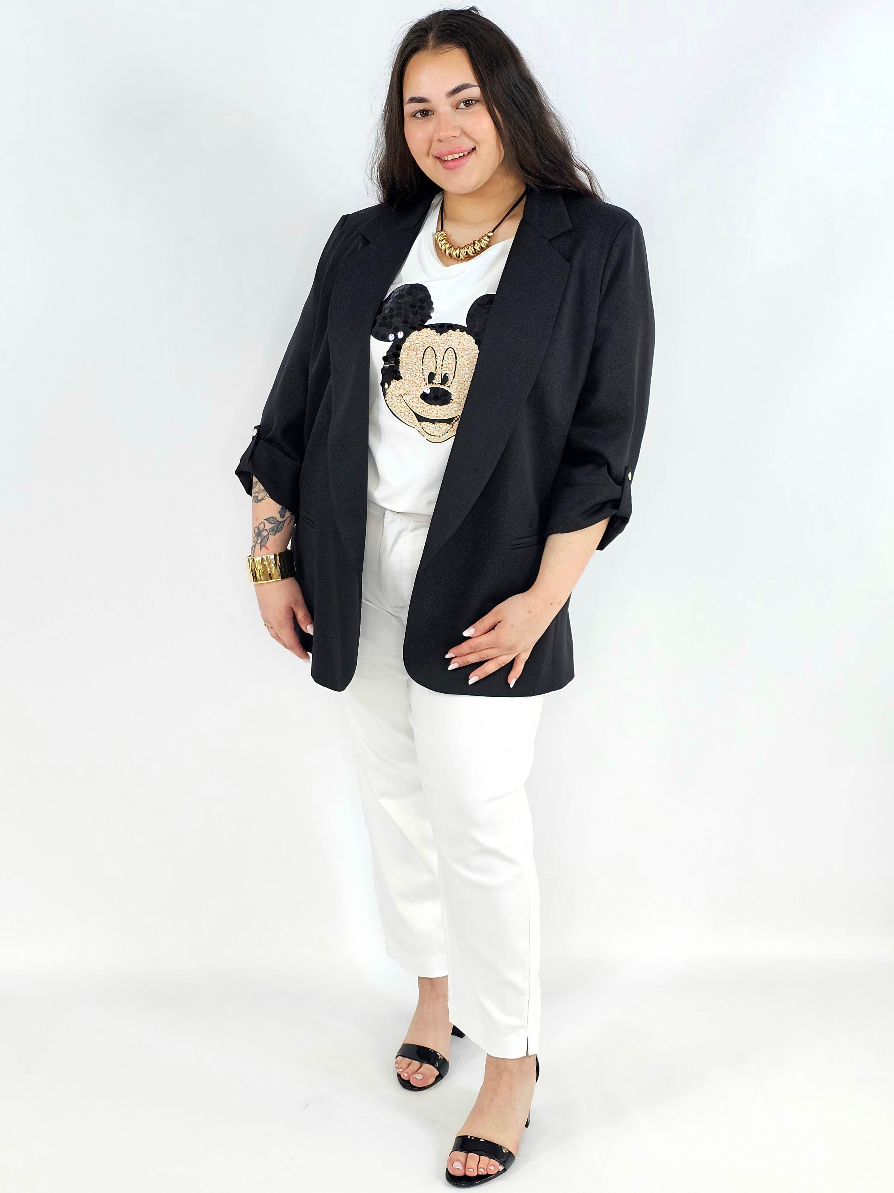 Marynarka plus size – elegancja, która pasuje do każdej stylizacji. Stylowa XL