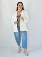 Marynarka plus size – elegancki fason dla kobiet XXL na każdą okazję Stylowa XL
