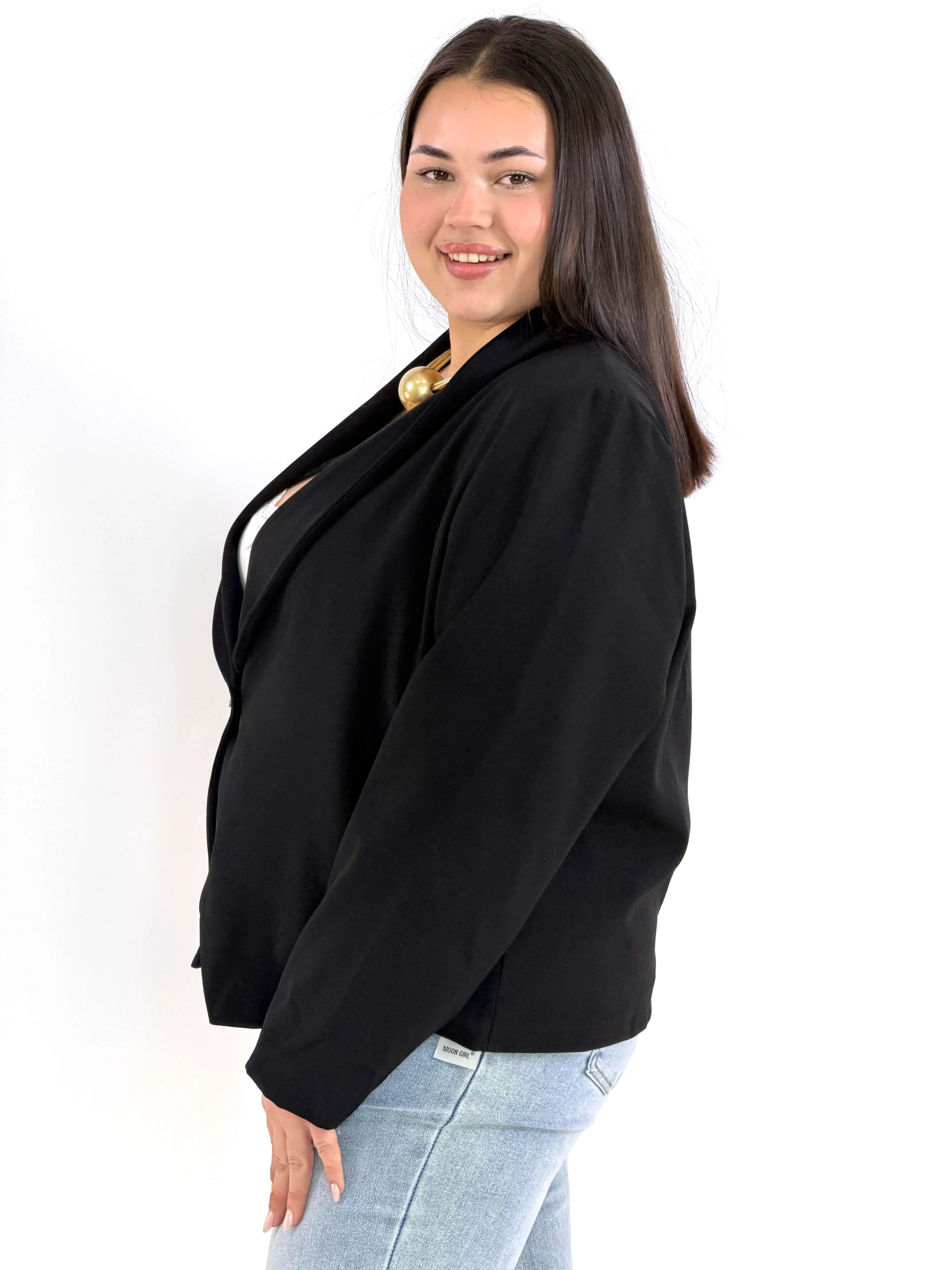 Marynarka plus size elegancka o krótkim kroju XXL Stylowa XL