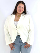Marynarka plus size elegancka o krótkim kroju XXL Stylowa XL