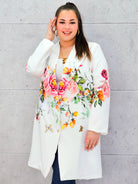 Marynarka plus size w kwiaty – elegancja dla kobiet XXL Stylowa XL