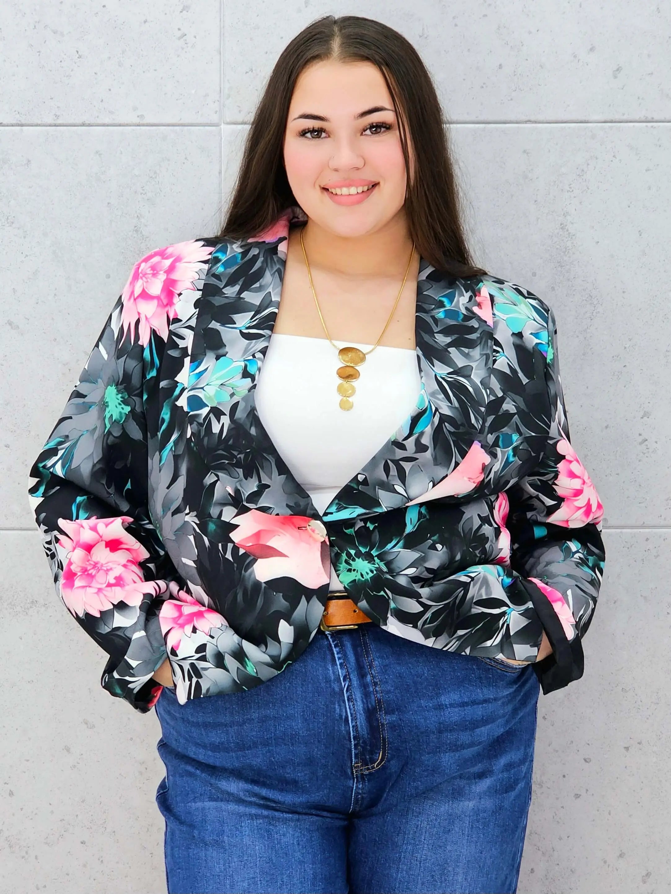 Marynarka plus size w kwiaty – elegancka i kobieca  Stylowa XL Stylowa XL