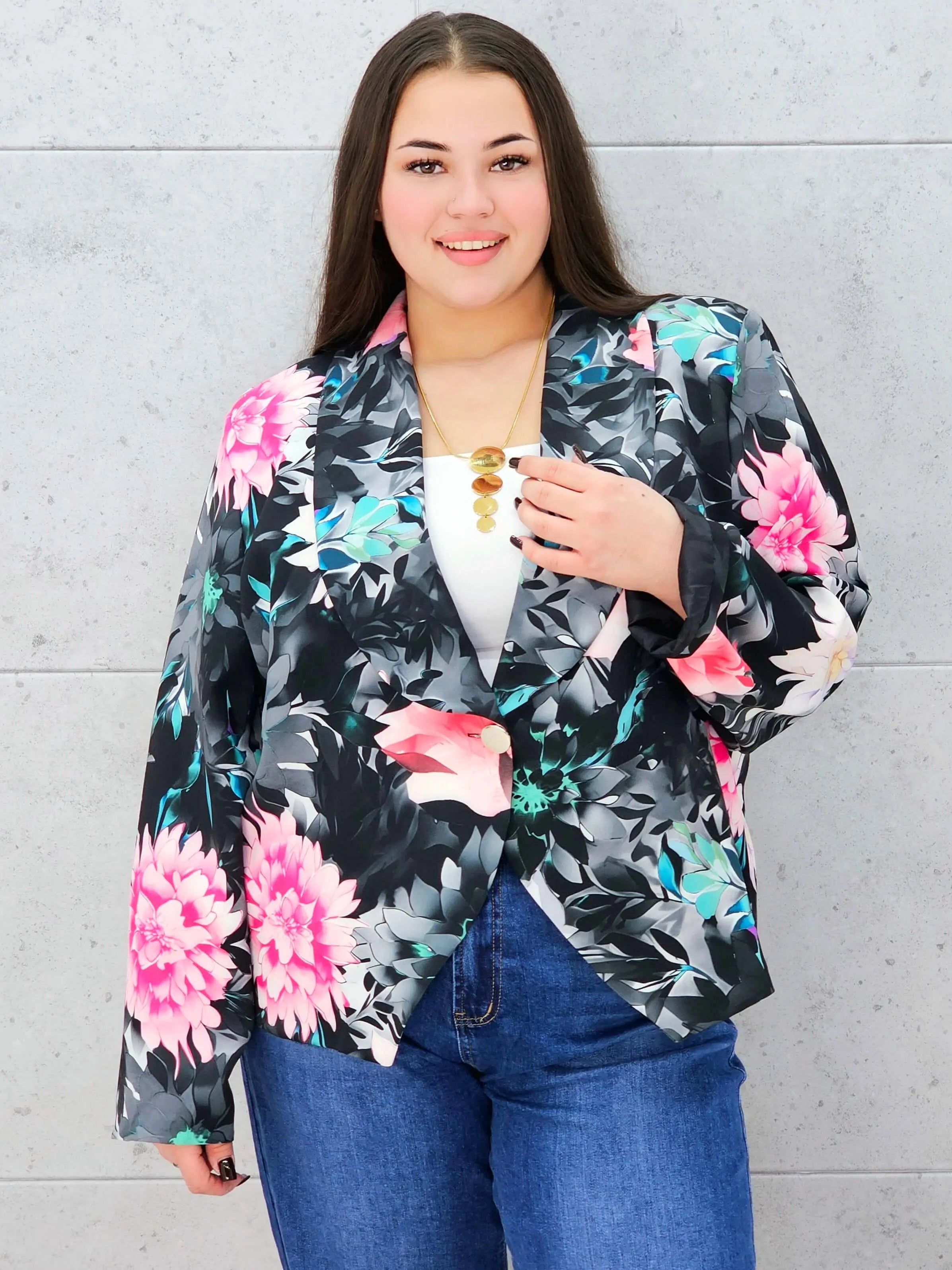 Marynarka plus size w kwiaty – elegancka i kobieca  Stylowa XL Stylowa XL