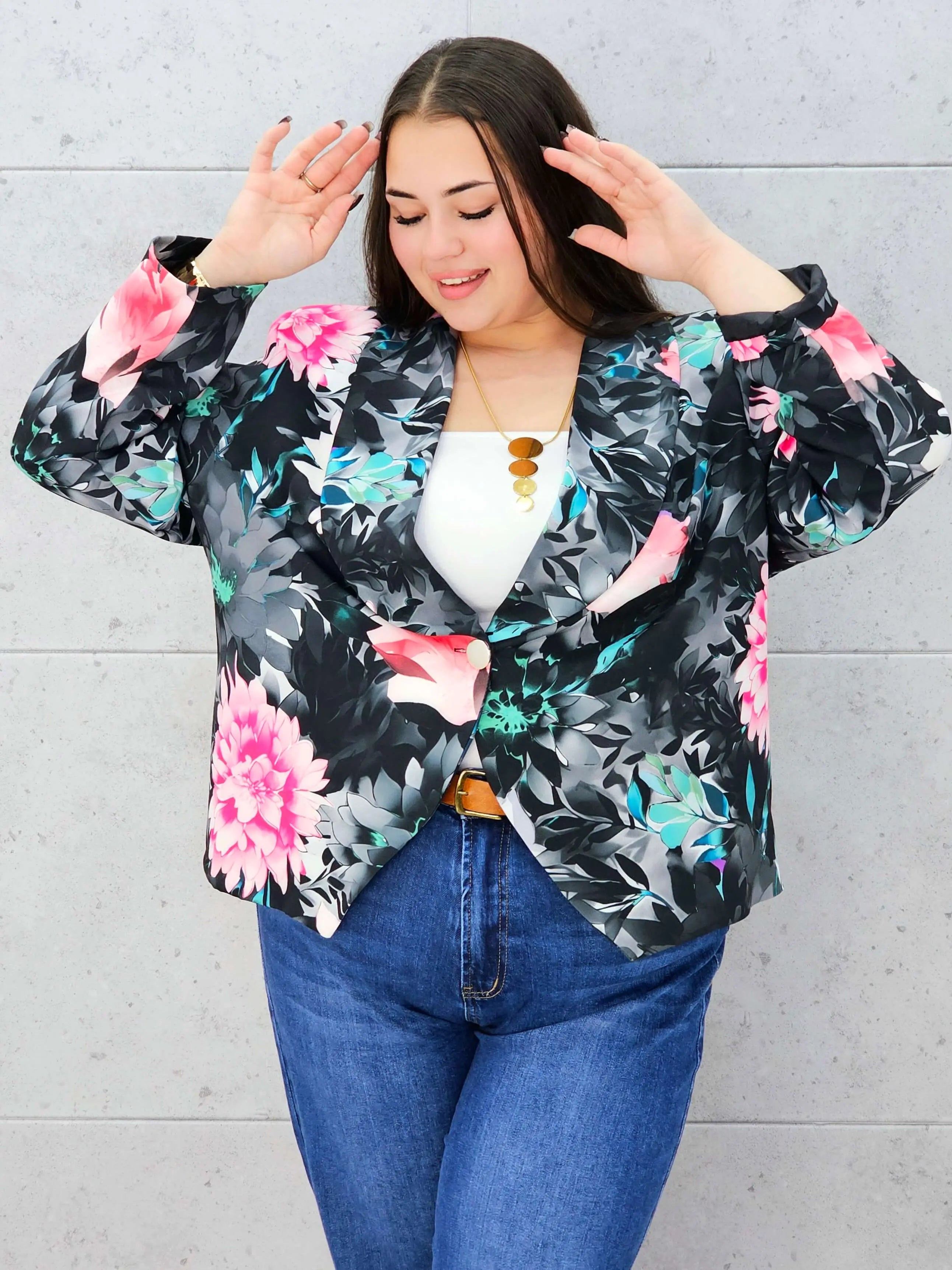 Marynarka plus size w kwiaty – elegancka i kobieca  Stylowa XL Stylowa XL