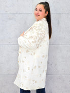 Marynarka plus size w nowoczesny wzór – elegancja, która przyciąga spojrzenia Stylowa XL